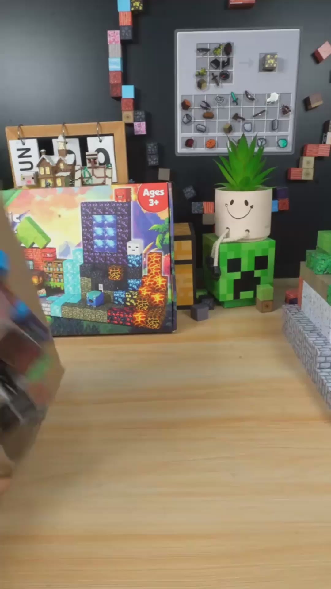 Last inn video: 